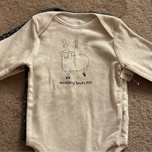cute Old Navy onesies, NWT 12-18 mo